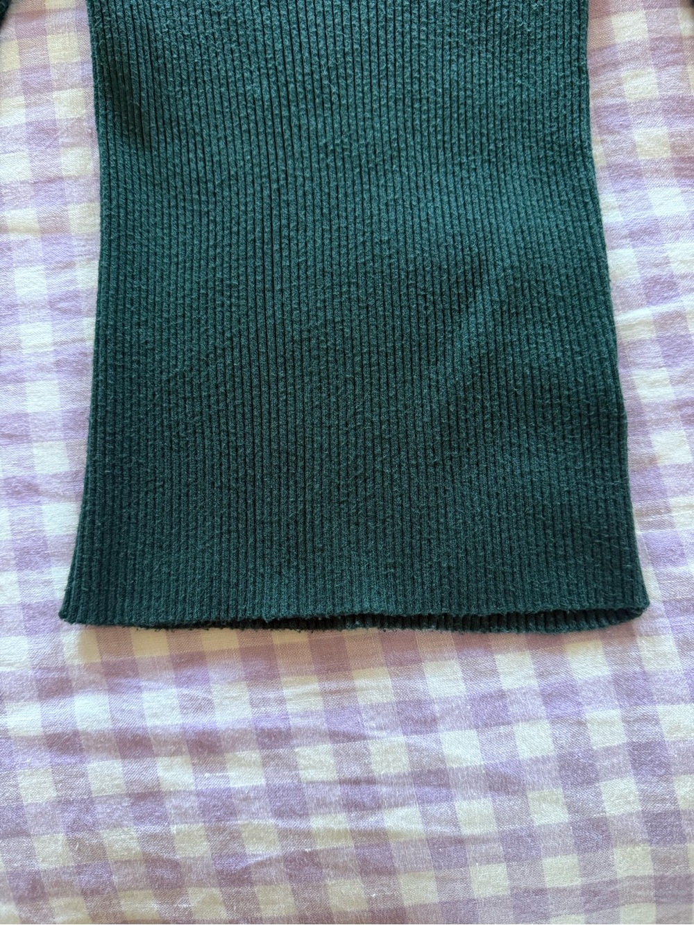 Express Ribbed Turtleneck Top - Picture 2 of 7